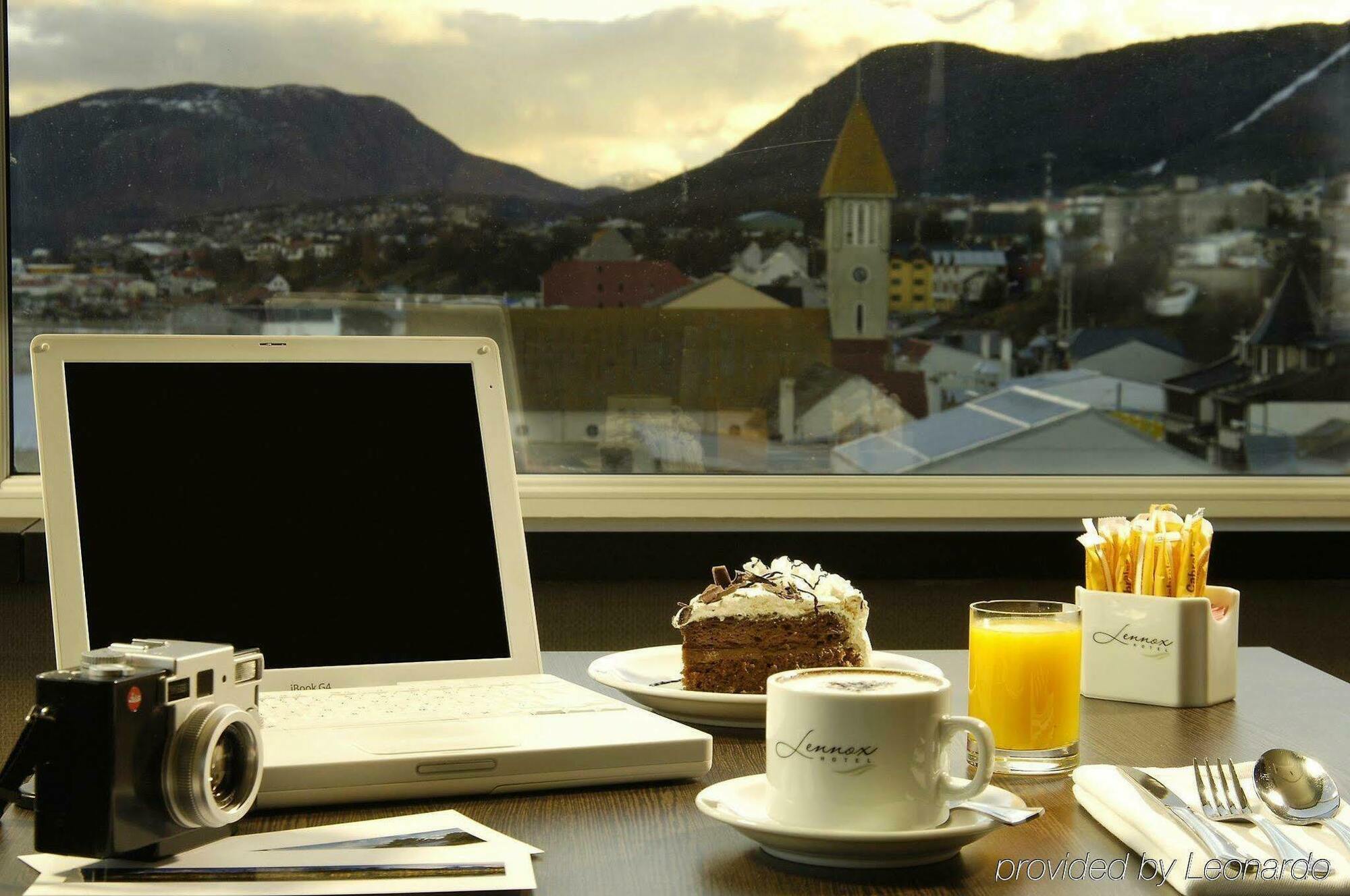Lennox Ushuaia Hotell Exteriör bild
